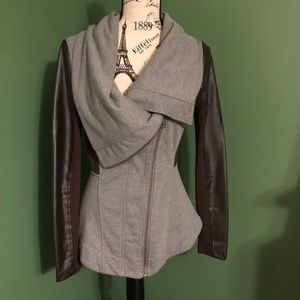 Flattering VENUS jacket